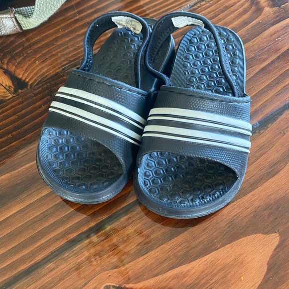Other - 👟 Toddler slides